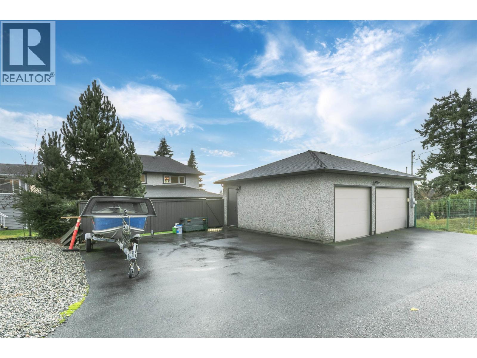 518 E 16th Street, North Vancouver, British Columbia  V7L 2T6 - Photo 39 - R3074190