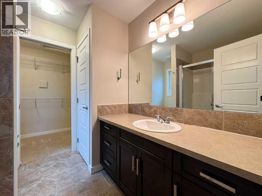 317 Moonlight Way W, Lethbridge, Alberta T1J 5J8 - Photo 17 - A2270942