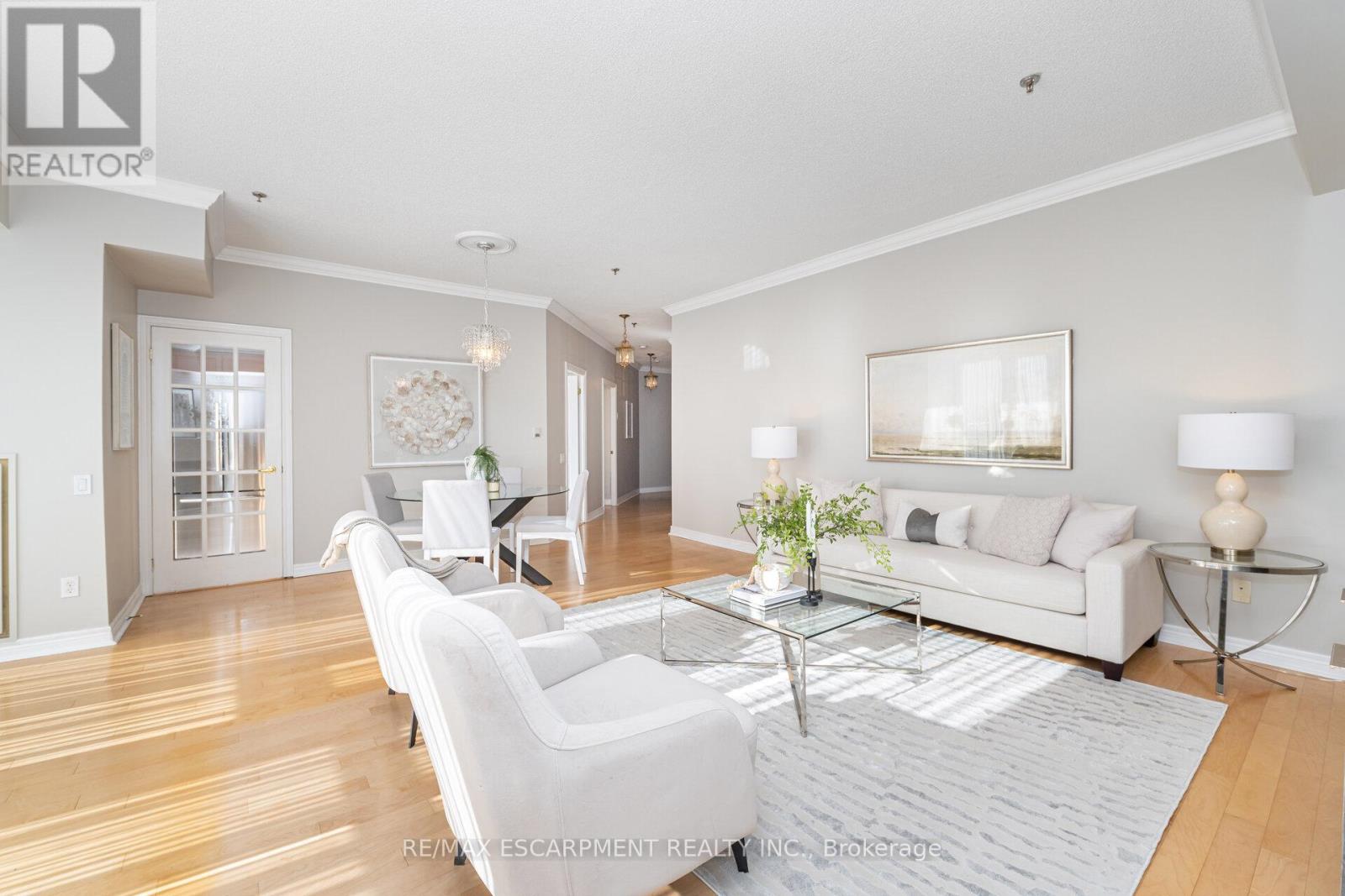 Gla1 - 60 Old Mill Road, Oakville, Ontario  L6J 7V9 - Photo 17 - W12637570