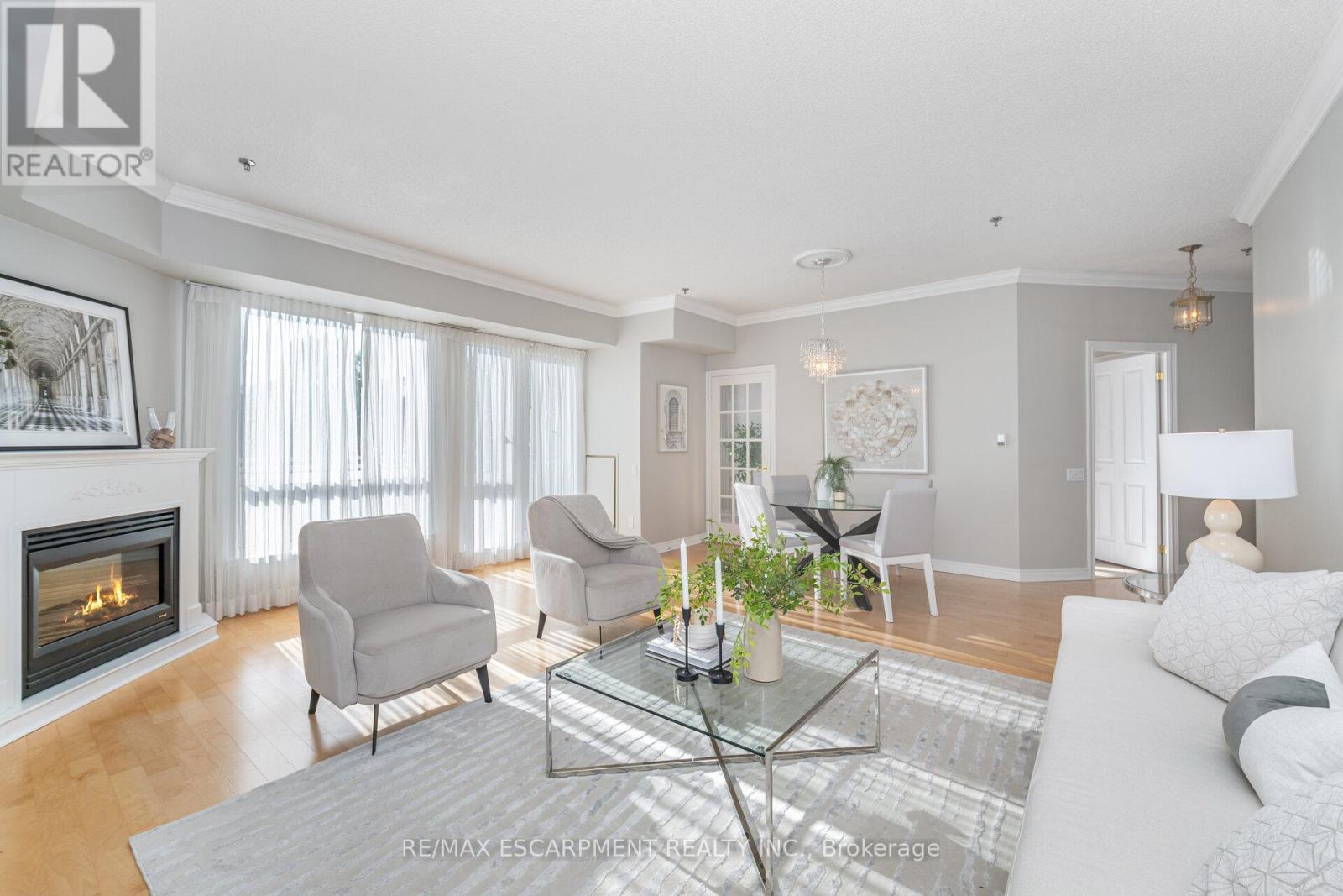 Gla1 - 60 Old Mill Road, Oakville, Ontario  L6J 7V9 - Photo 19 - W12637570