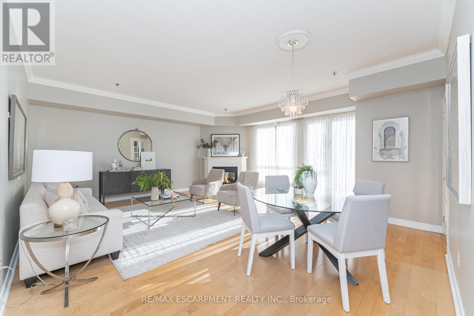 Gla1 - 60 Old Mill Road, Oakville, Ontario  L6J 7V9 - Photo 20 - W12637570