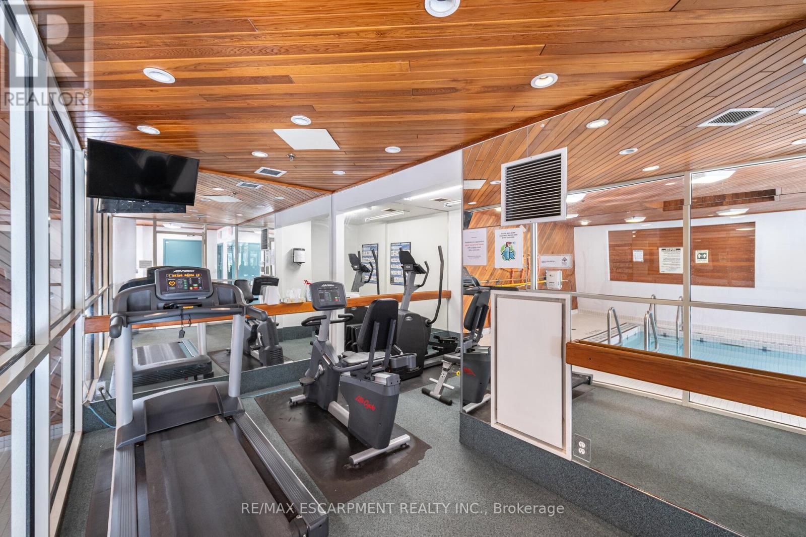 Gla1 - 60 Old Mill Road, Oakville, Ontario  L6J 7V9 - Photo 40 - W12637570