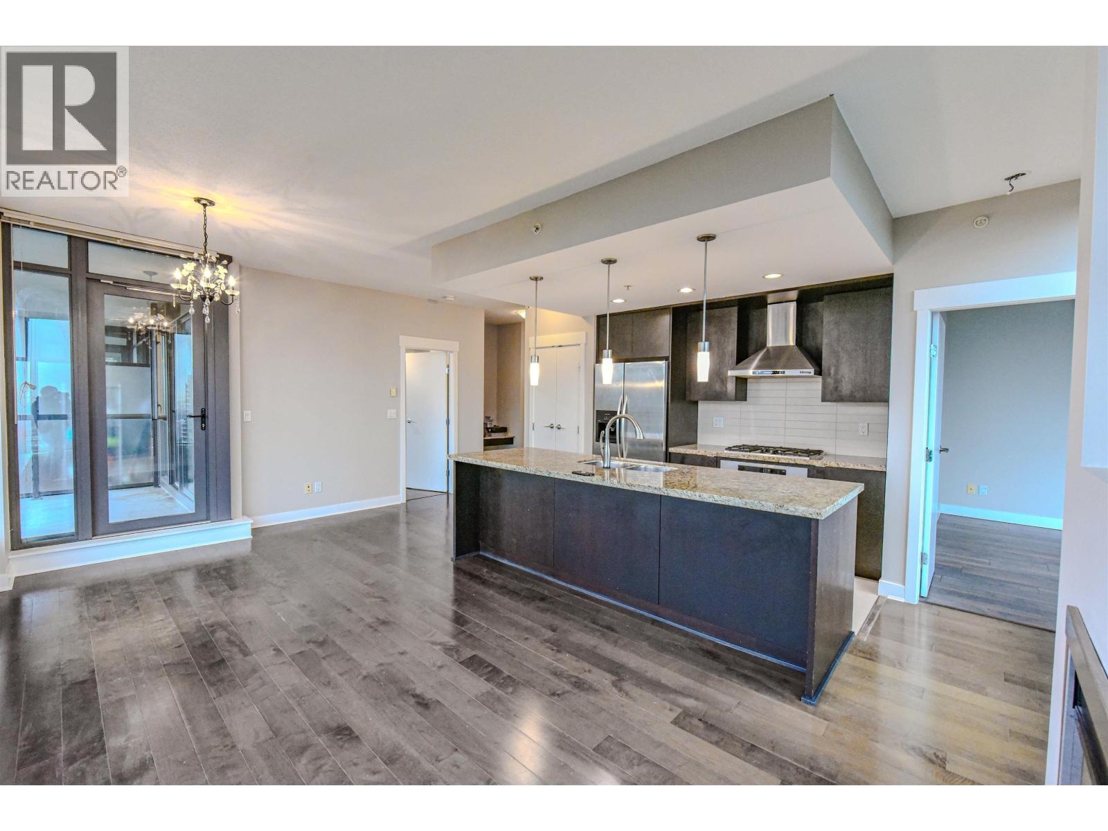 2902 7088 18th Avenue, Burnaby, British Columbia  V3N 0A2 - Photo 3 - R3061814