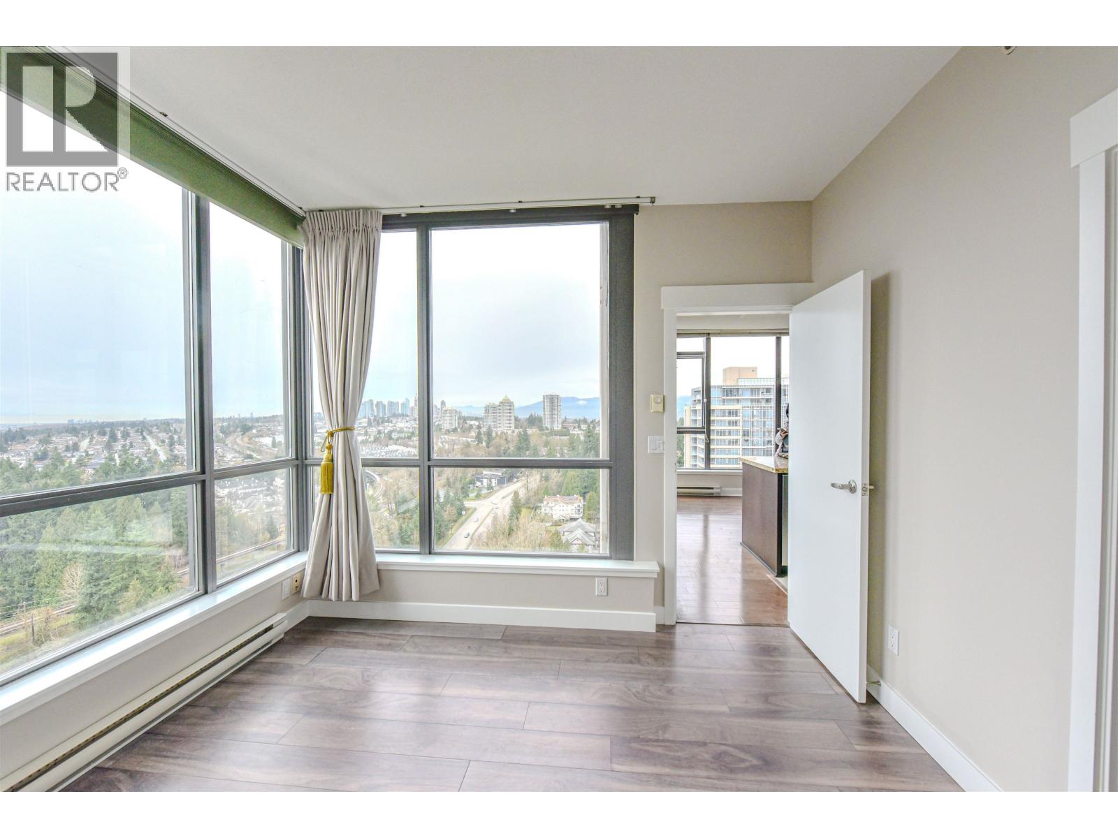 2902 7088 18th Avenue, Burnaby, British Columbia  V3N 0A2 - Photo 11 - R3061814