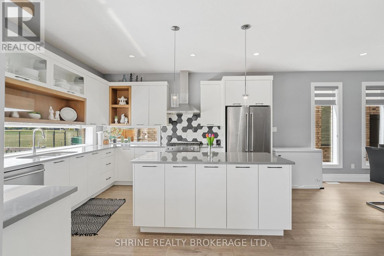 957 Holtby Court, London North, Ontario  N6G 0W9 - Photo 7 - X12637604