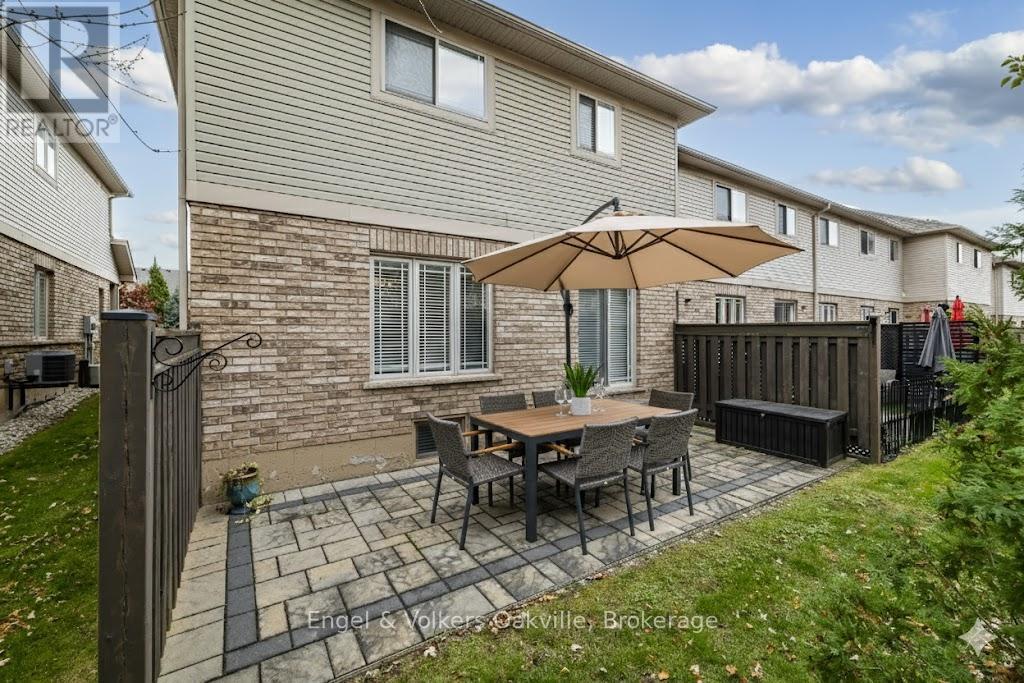 17 - 2169 Orchard Road S, Burlington, Ontario  L7L 7H9 - Photo 46 - W12509046