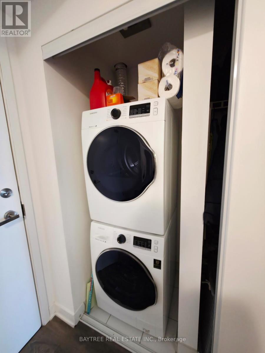 1911 - 195 Redpath Avenue, Toronto (Mount Pleasant West), Ontario  M4P 0E4 - Photo 9 - C12637596