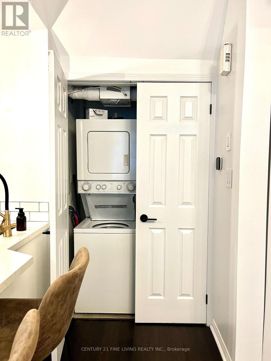 10 - 11 Niagara Street, Toronto (Waterfront Communities), Ontario  M5V 3N9 - Photo 8 - C12637614