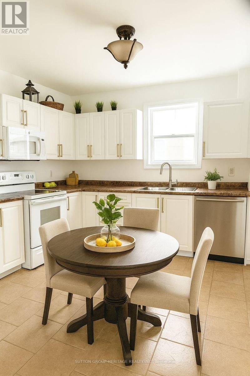 158 Celina Street, Oshawa (Central), Ontario  L1H 4N5 - Photo 2 - E12637600