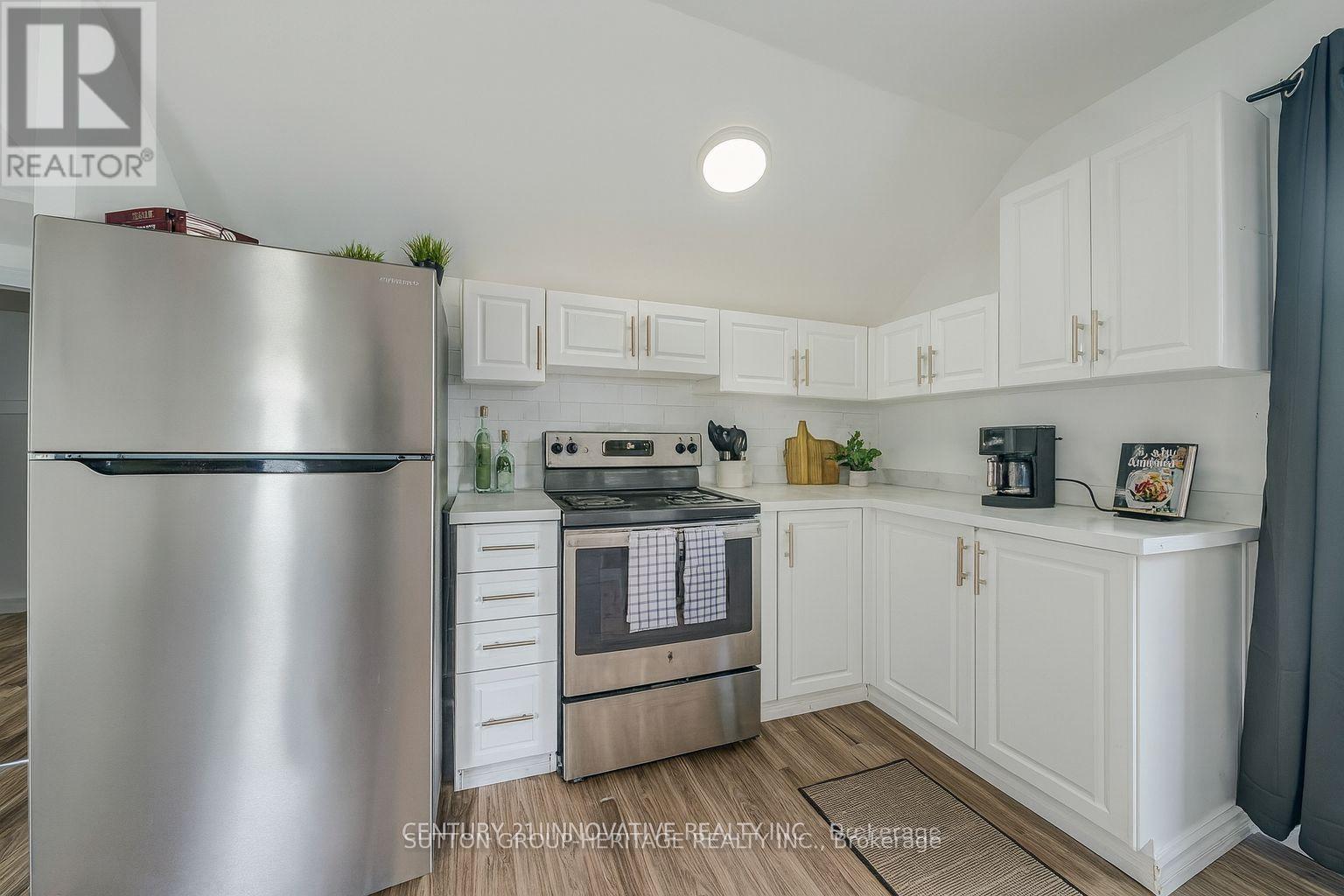 158 Celina Street, Oshawa (Central), Ontario  L1H 4N5 - Photo 6 - E12637600