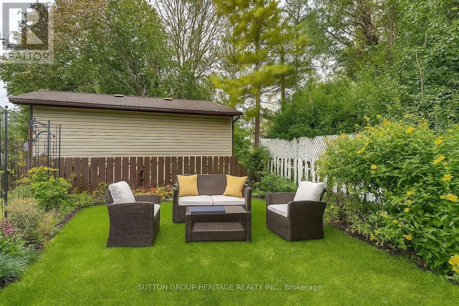 158 Celina Street, Oshawa (Central), Ontario  L1H 4N5 - Photo 9 - E12637600