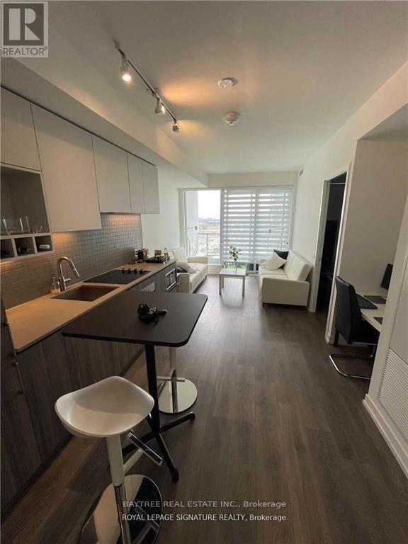 1607 - 898 Portage Parkway, Vaughan, Ontario  L4K 0J6 - Photo 2 - N12637586