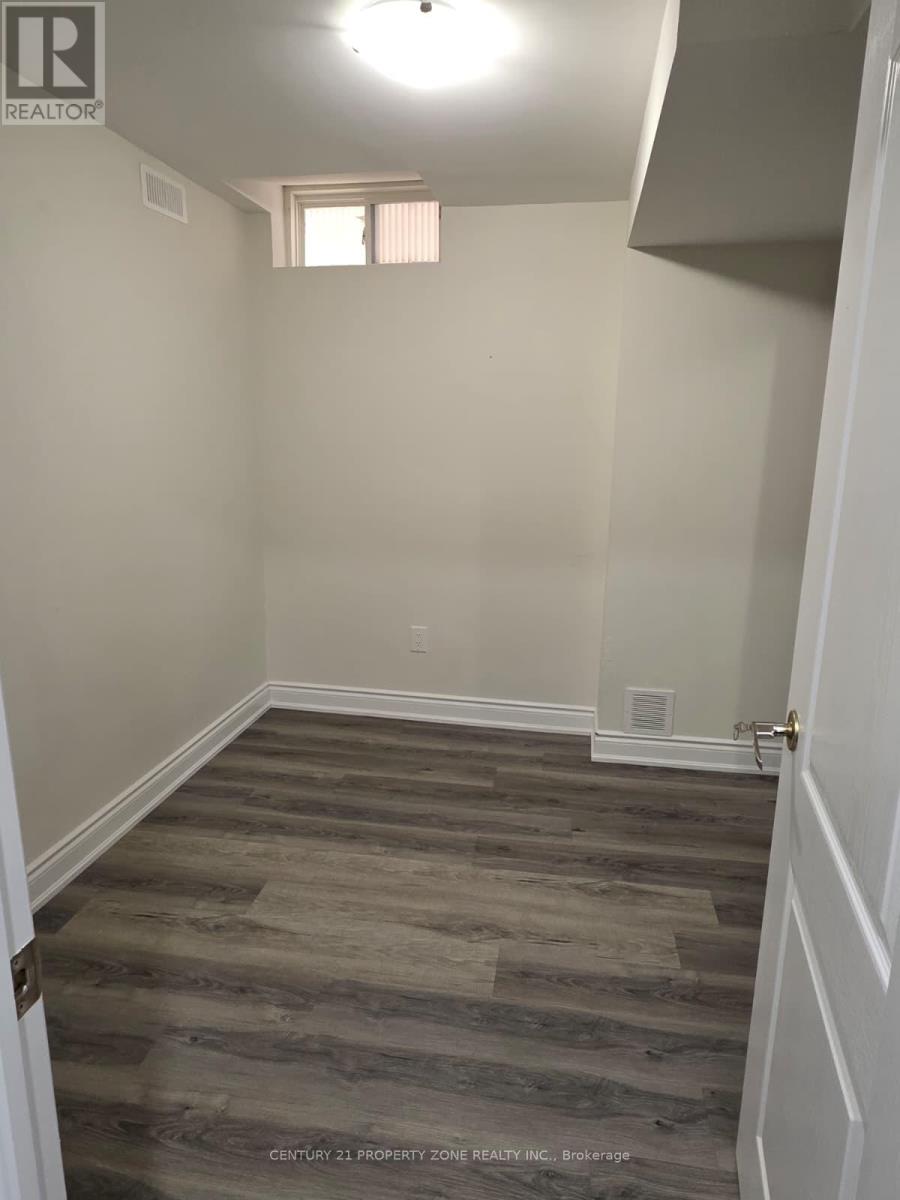 47 Niceview Drive, Brampton, Ontario  L6R 0M9 - Photo 13 - W12637616