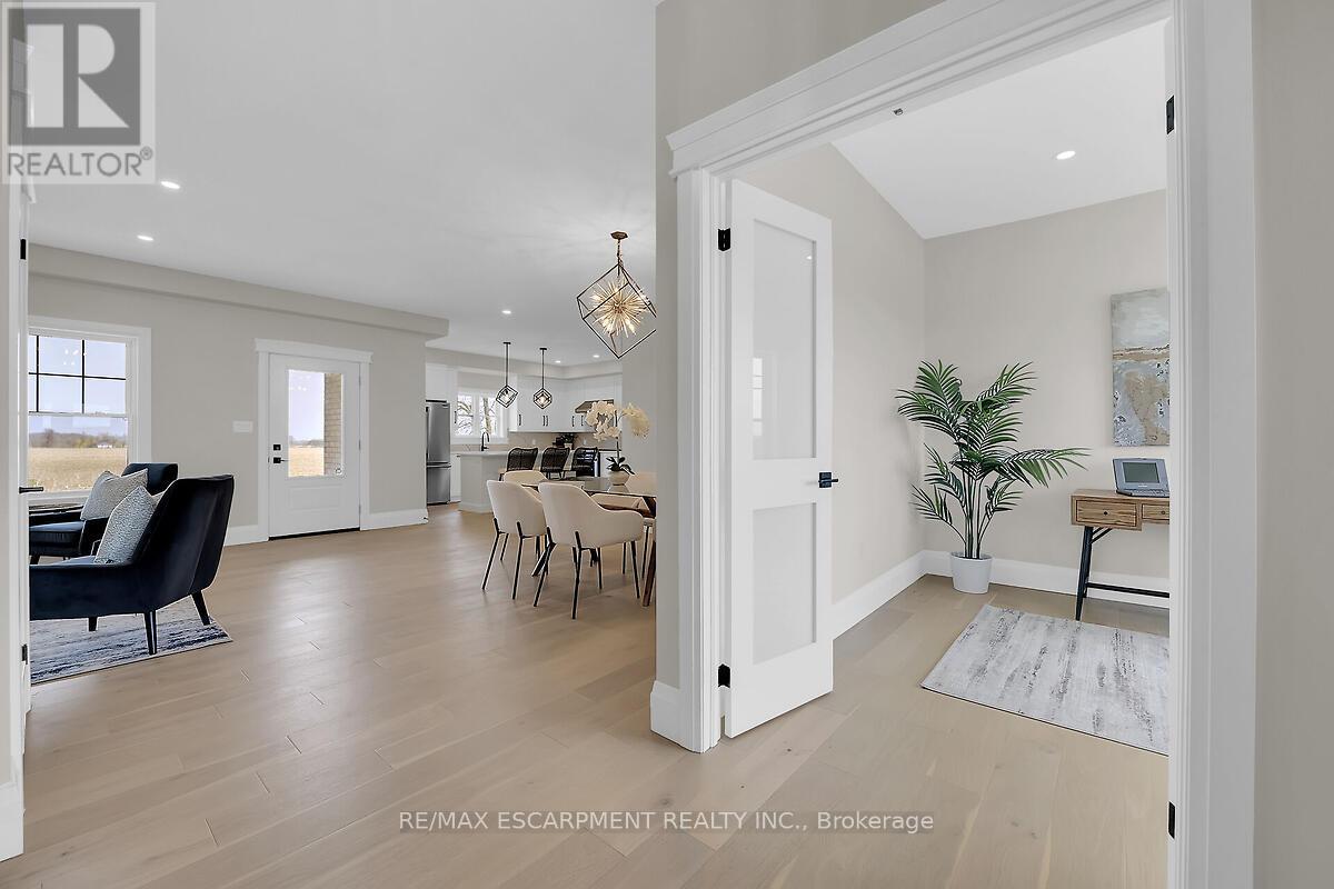 8184 Airport Road E, Hamilton, Ontario  L0R 1W0 - Photo 22 - X12637594