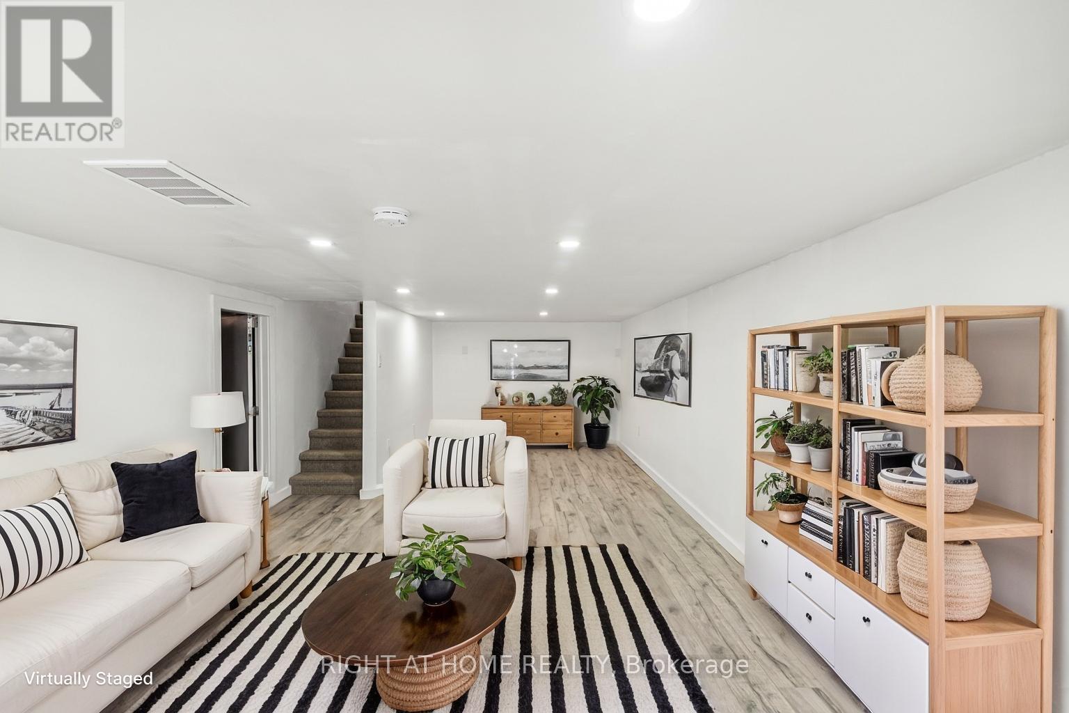 100 Green Mountain Road E, Hamilton, Ontario  L8J 2W4 - Photo 16 - X12637610