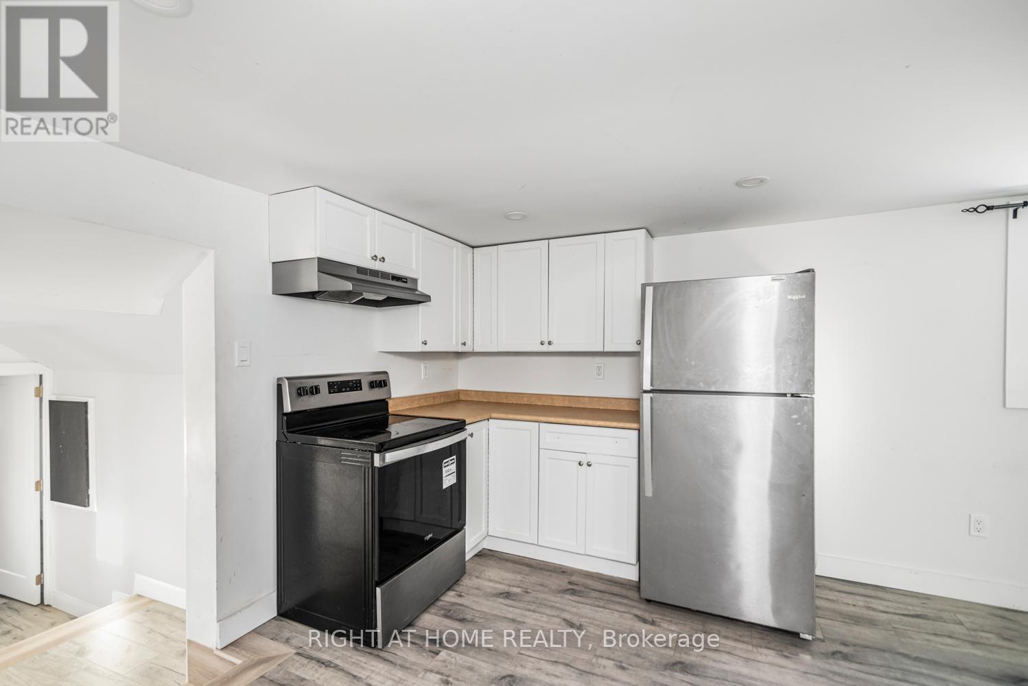 100 Green Mountain Road E, Hamilton, Ontario  L8J 2W4 - Photo 26 - X12637610