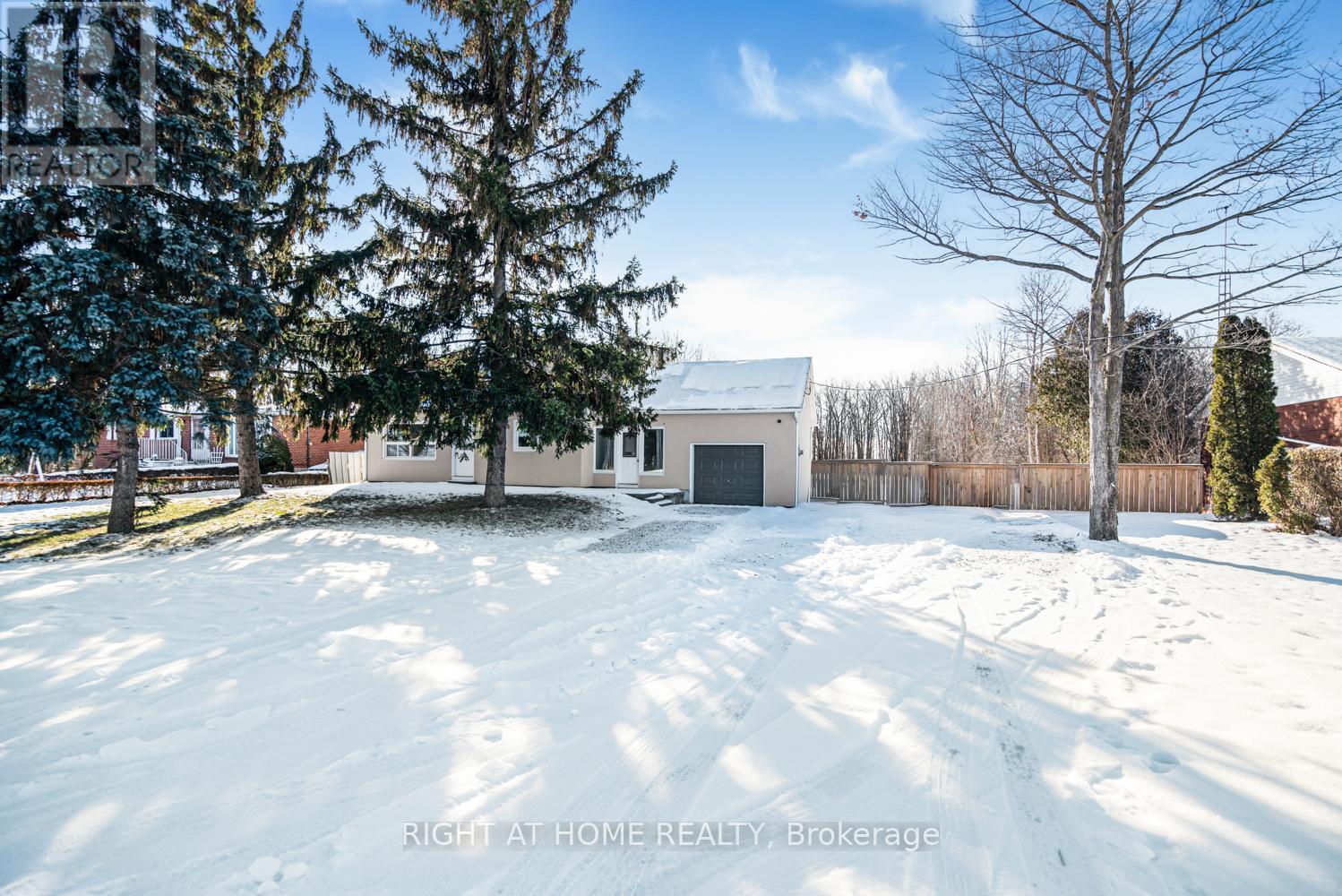 100 Green Mountain Road E, Hamilton, Ontario  L8J 2W4 - Photo 4 - X12637610