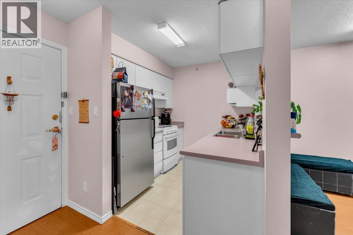 910 3489 Ascot Place, Vancouver, British Columbia  V5R 6B6 - Photo 11 - R3074198