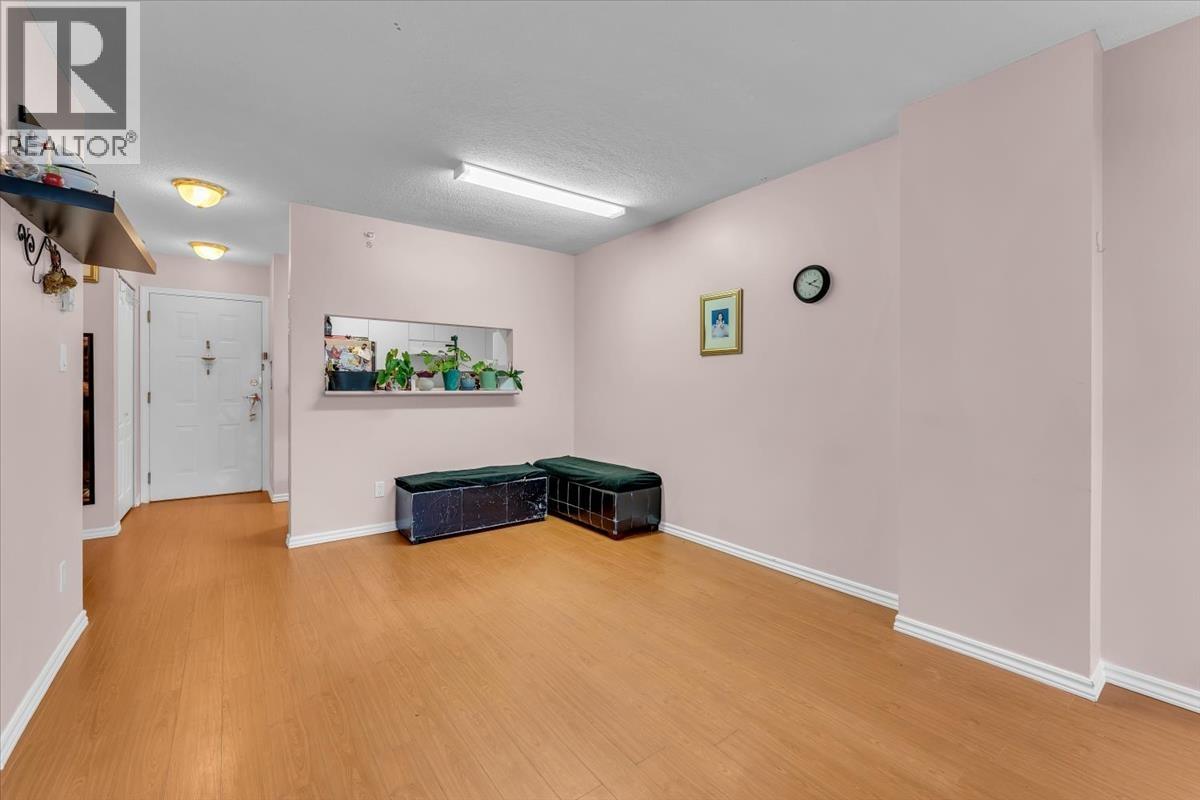 910 3489 Ascot Place, Vancouver, British Columbia  V5R 6B6 - Photo 6 - R3074198