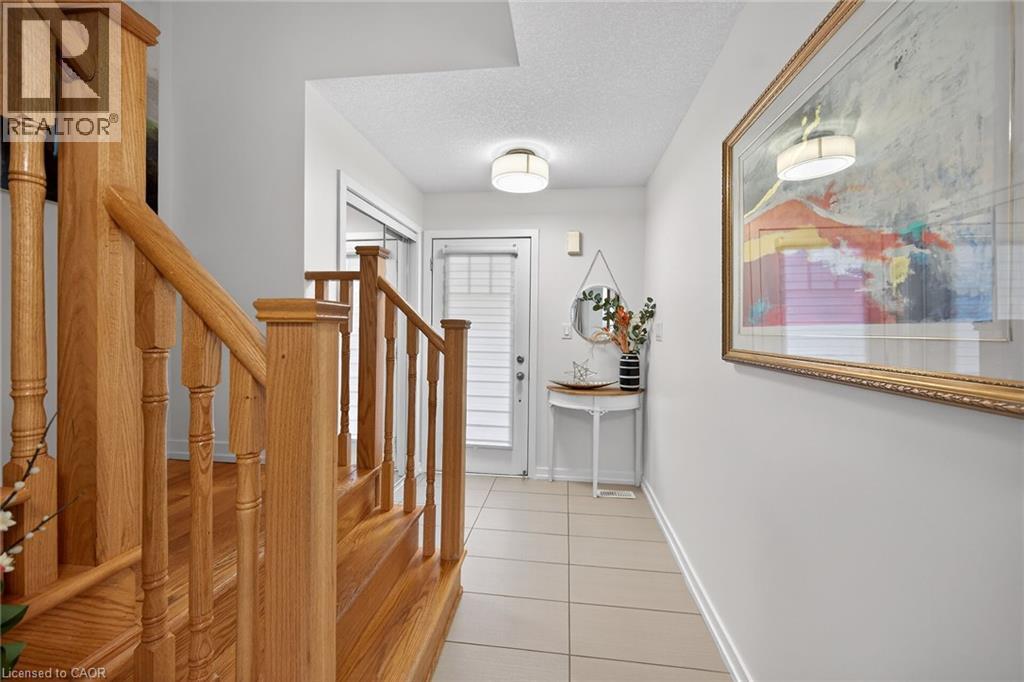 9 Hedges Crescent, Hamilton, Ontario  L8J 0K8 - Photo 6 - 40793751