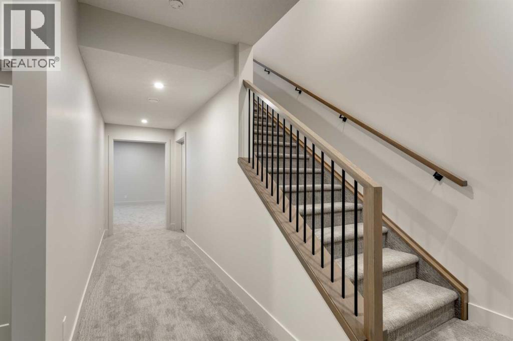 8 Rockcliff Hill Nw, Calgary, Alberta  T3G 0G6 - Photo 36 - A2261743