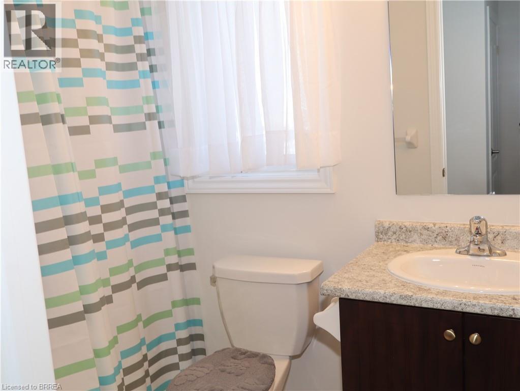 42 Bruton Street, Thorold, Ontario  L2V 0J6 - Photo 12 - 40793885