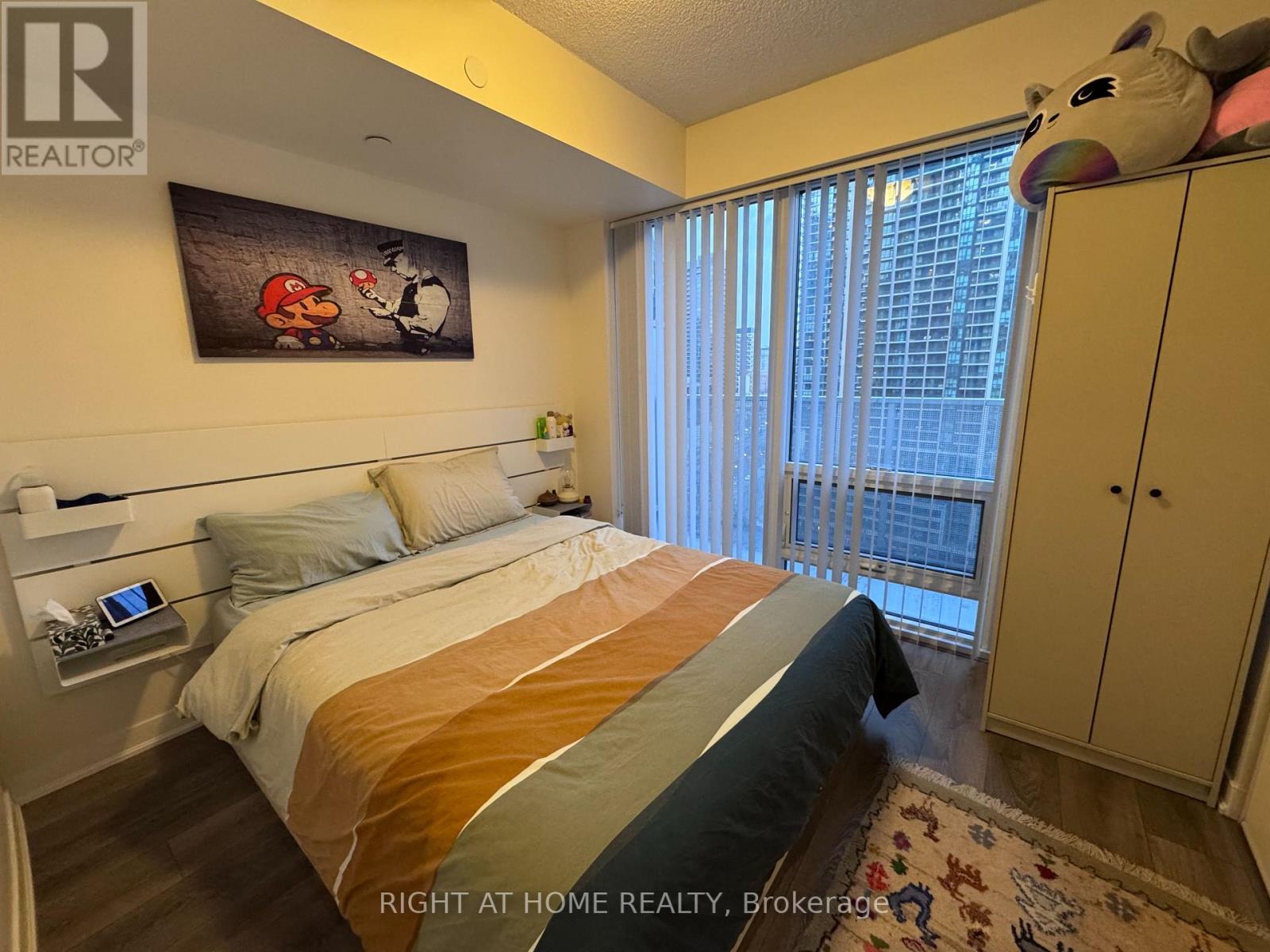 1607 - 88 Harbour Street, Toronto (Waterfront Communities), Ontario  M5J 0C3 - Photo 10 - C12637648