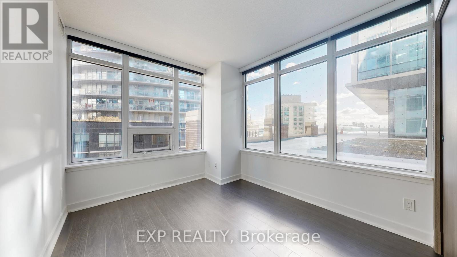 615 - 17 Bathurst Street, Toronto, Ontario  M5V 0N1 - Photo 17 - C12637650