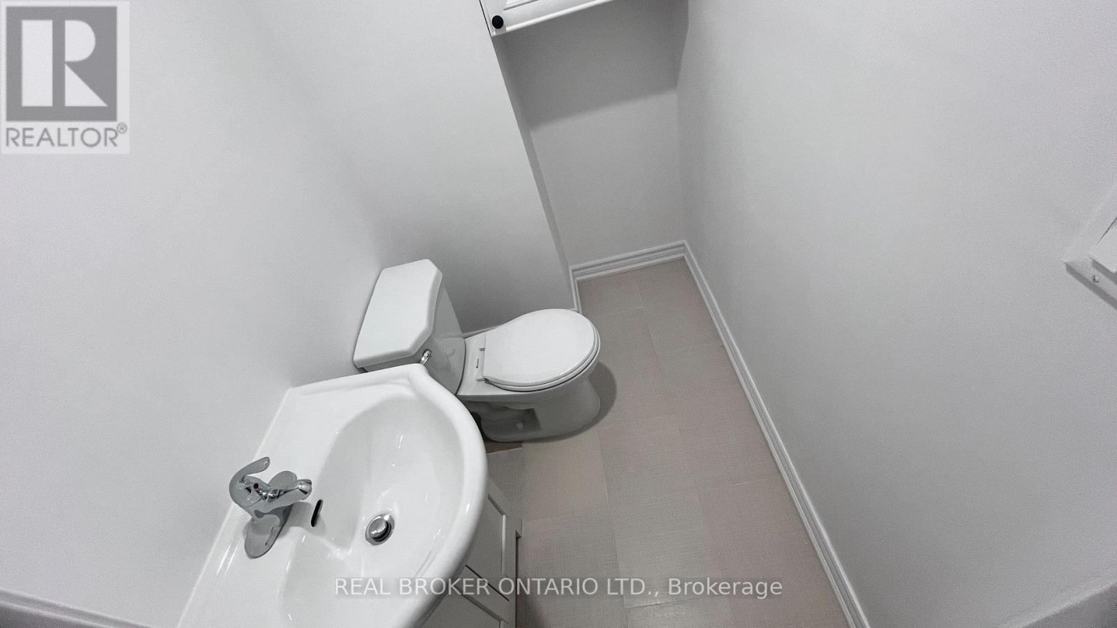Basement Apartment - 15 Birchpark Drive, Whitby (Taunton North), Ontario  L1R 3P2 - Photo 15 - E12637636
