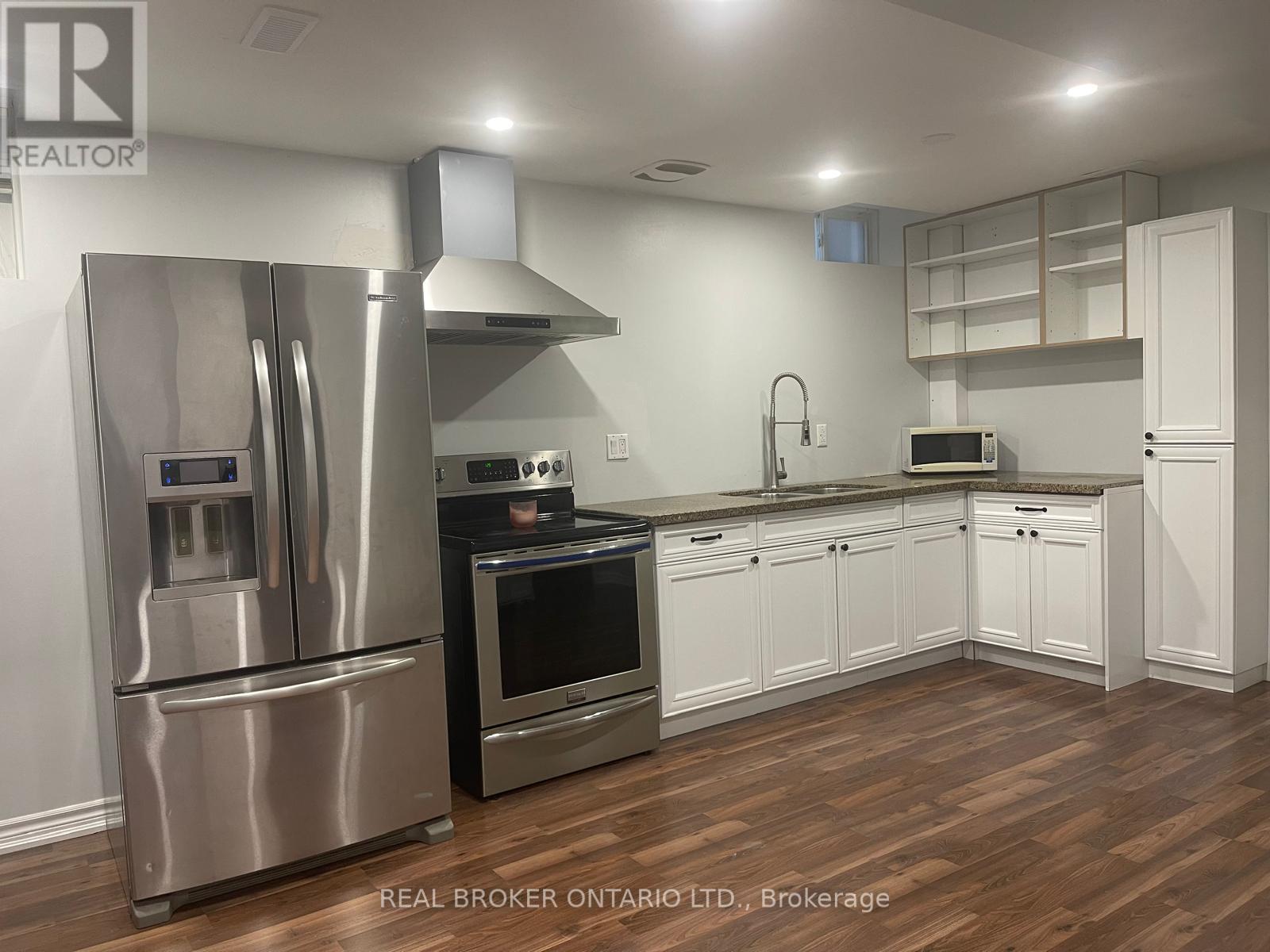 Basement Apartment - 15 Birchpark Drive, Whitby (Taunton North), Ontario  L1R 3P2 - Photo 2 - E12637636