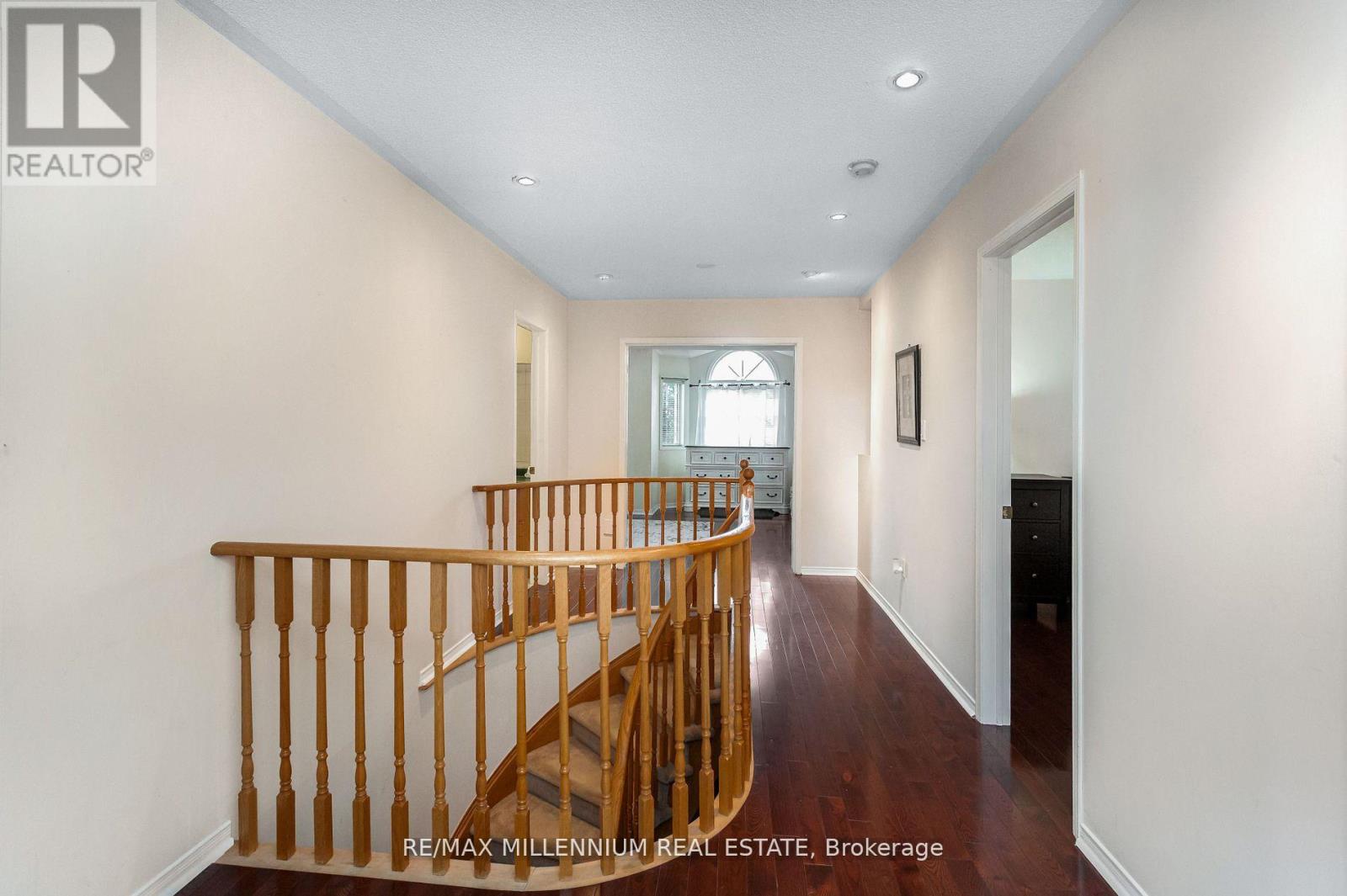 5525 Heatherleigh Avenue, Mississauga (East Credit), Ontario  L5V 2L5 - Photo 45 - W12637628