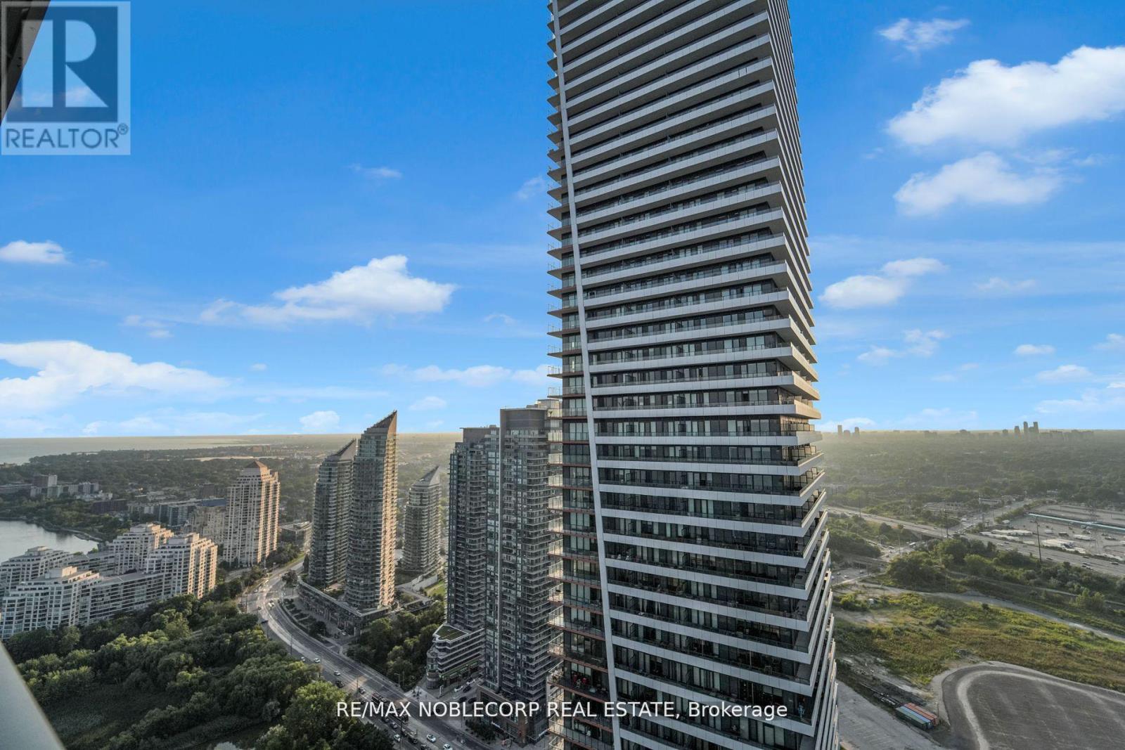 4202 - 20 Shore Breeze Drive, Toronto, Ontario  M8V 1A1 - Photo 15 - W12637640