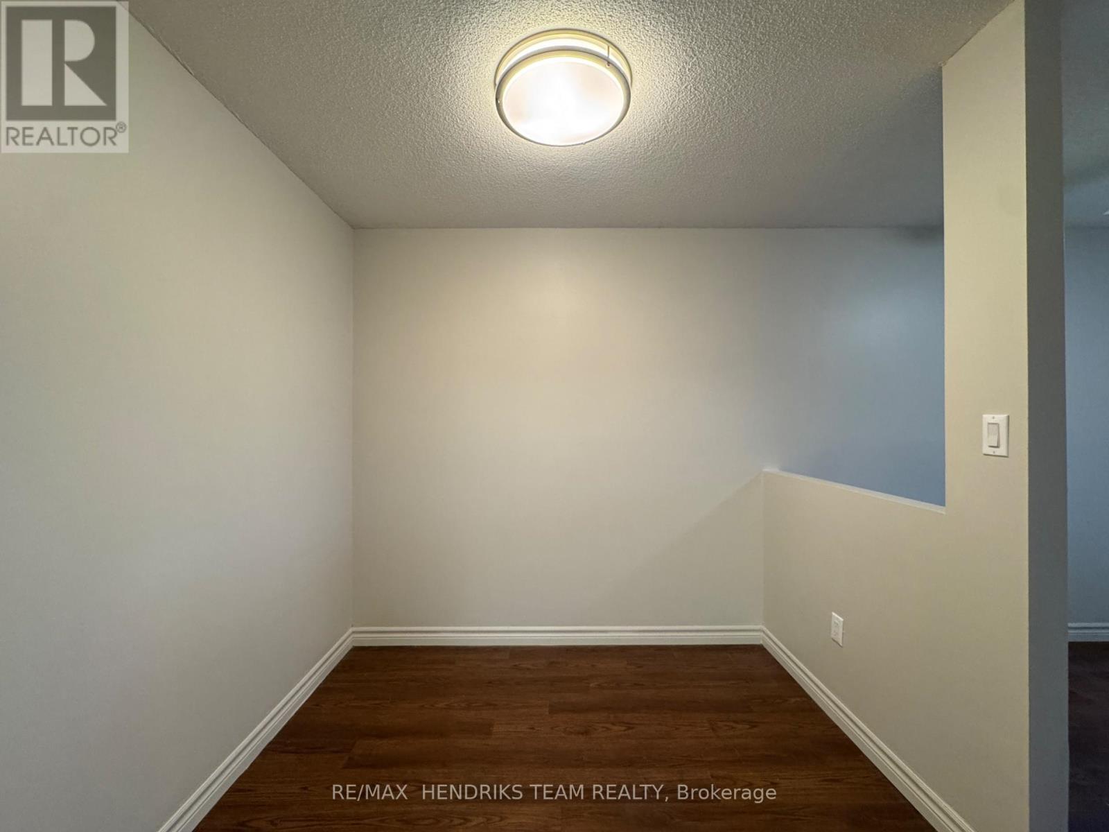 402 - 87 Rockwood Avenue, St. Catharines (Secord Woods), Ontario  L2P 3P2 - Photo 5 - X12637686