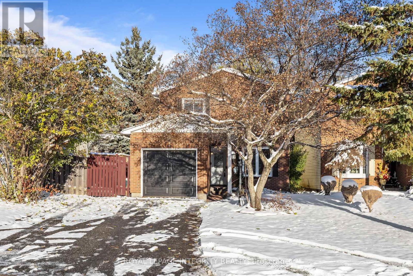 45 RAFTUS SQUARE, Ottawa, Ontario