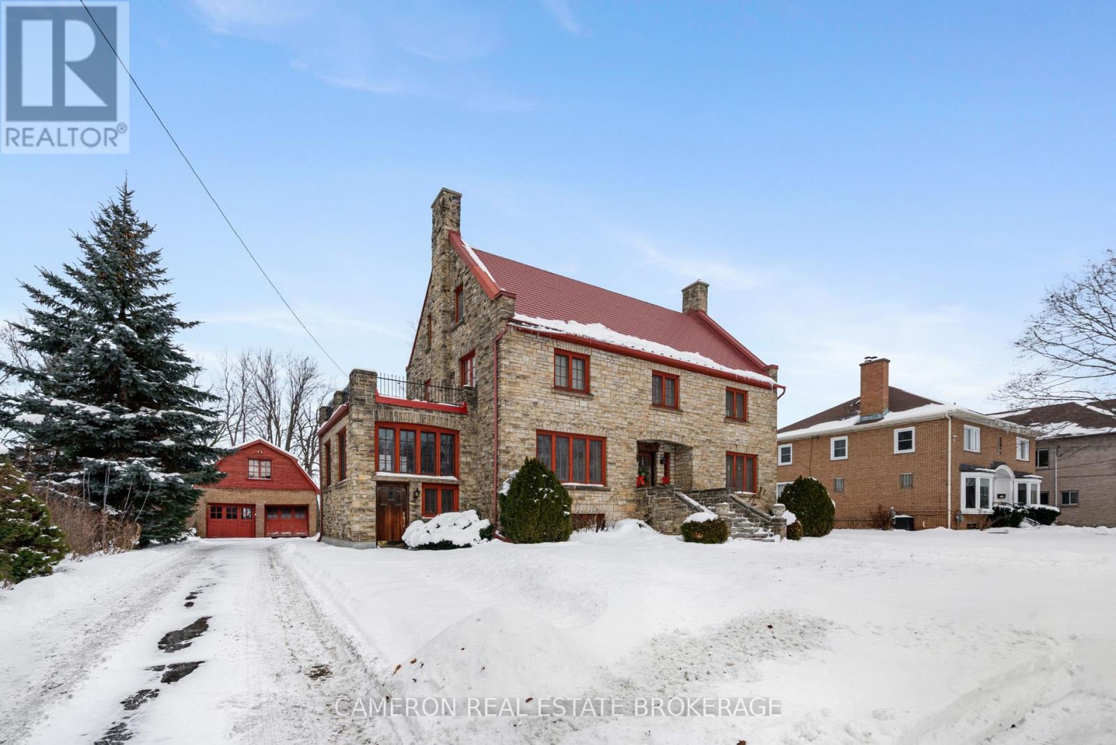 425 SECOND STREET E, Cornwall, Ontario