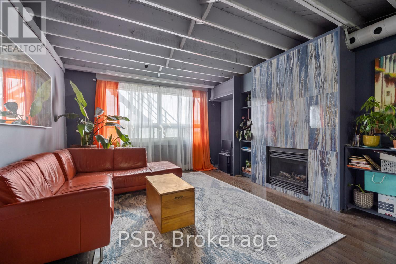 C - 1537 Eglinton Avenue W, Toronto, Ontario  M6E 2G7 - Photo 4 - C12637660