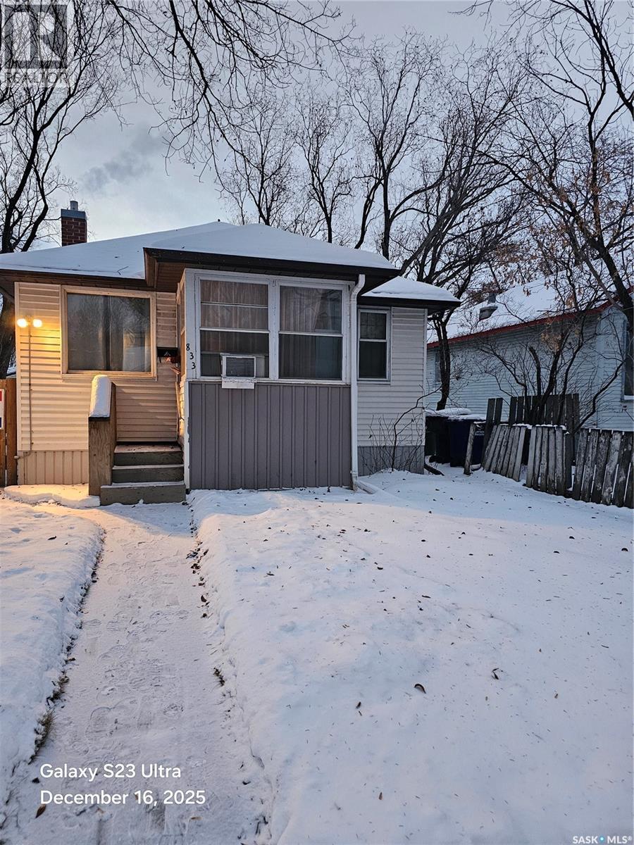 833 i AVENUE N, Saskatoon, Saskatchewan