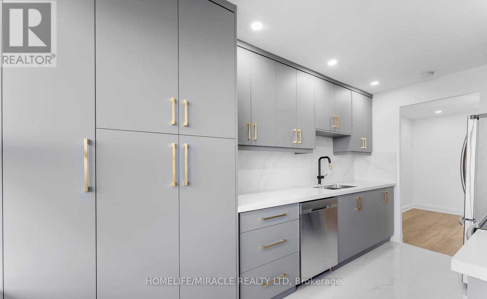 2605 - 18 Knightsbridge Road, Brampton, Ontario  L6T 3X5 - Photo 26 - W12637688