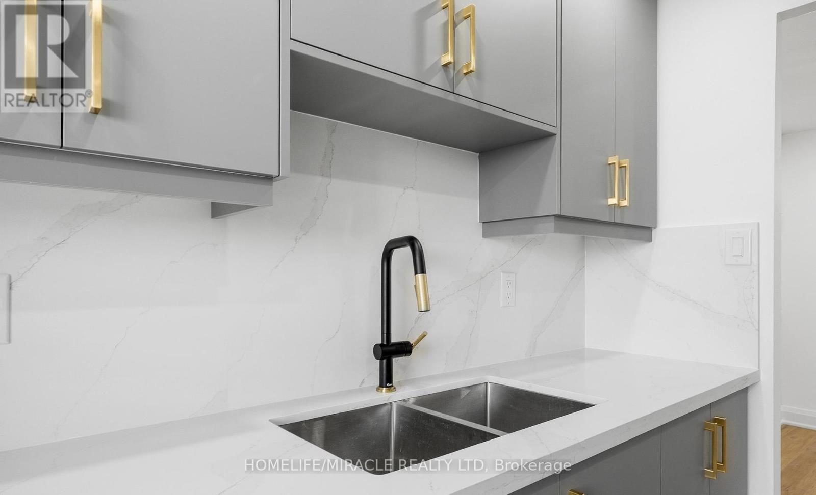 2605 - 18 Knightsbridge Road, Brampton, Ontario  L6T 3X5 - Photo 27 - W12637688