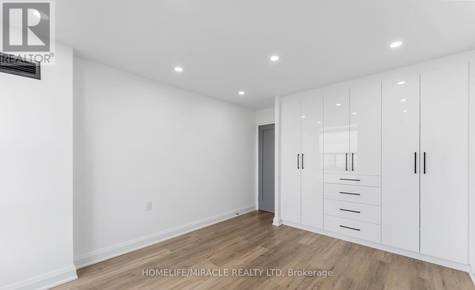 2605 - 18 Knightsbridge Road, Brampton, Ontario  L6T 3X5 - Photo 33 - W12637688