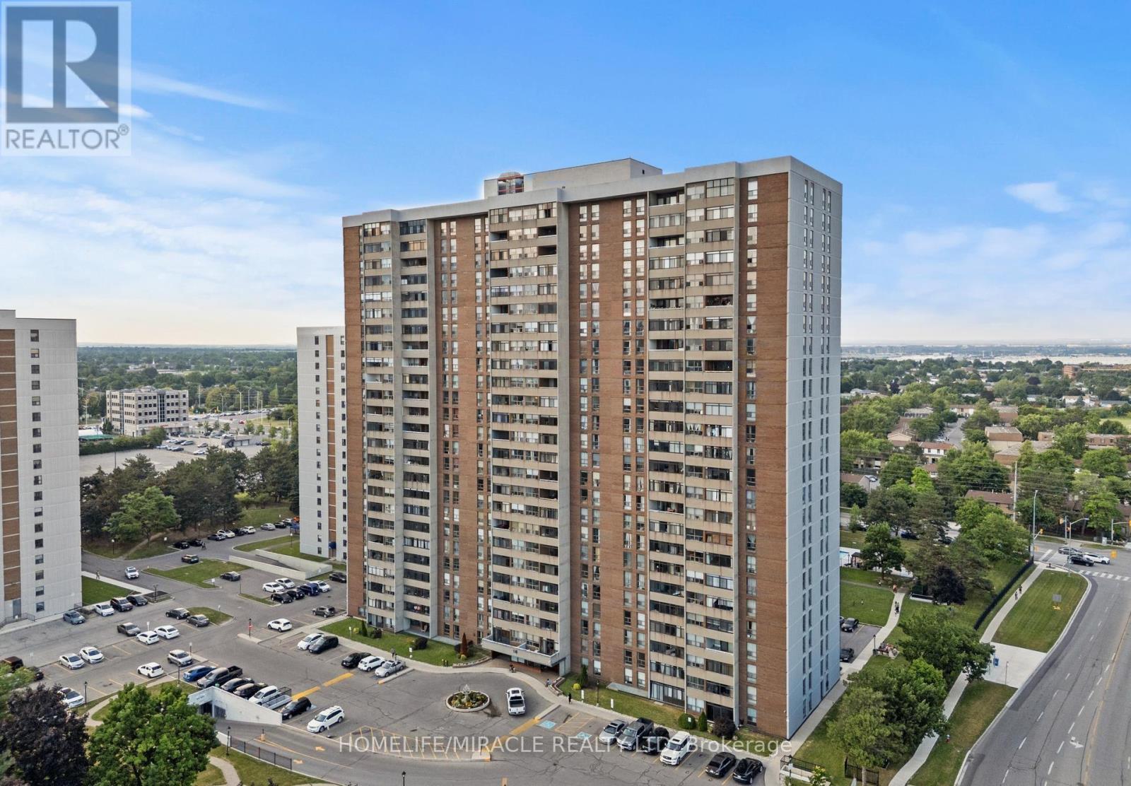 2605 - 18 Knightsbridge Road, Brampton, Ontario  L6T 3X5 - Photo 7 - W12637688