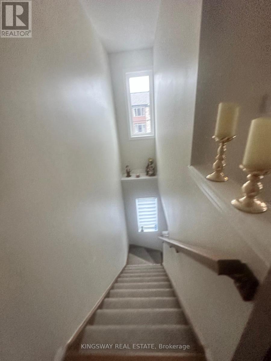 66 - 30 Times Square Boulevard, Hamilton, Ontario  L8J 0L9 - Photo 2 - X12637680