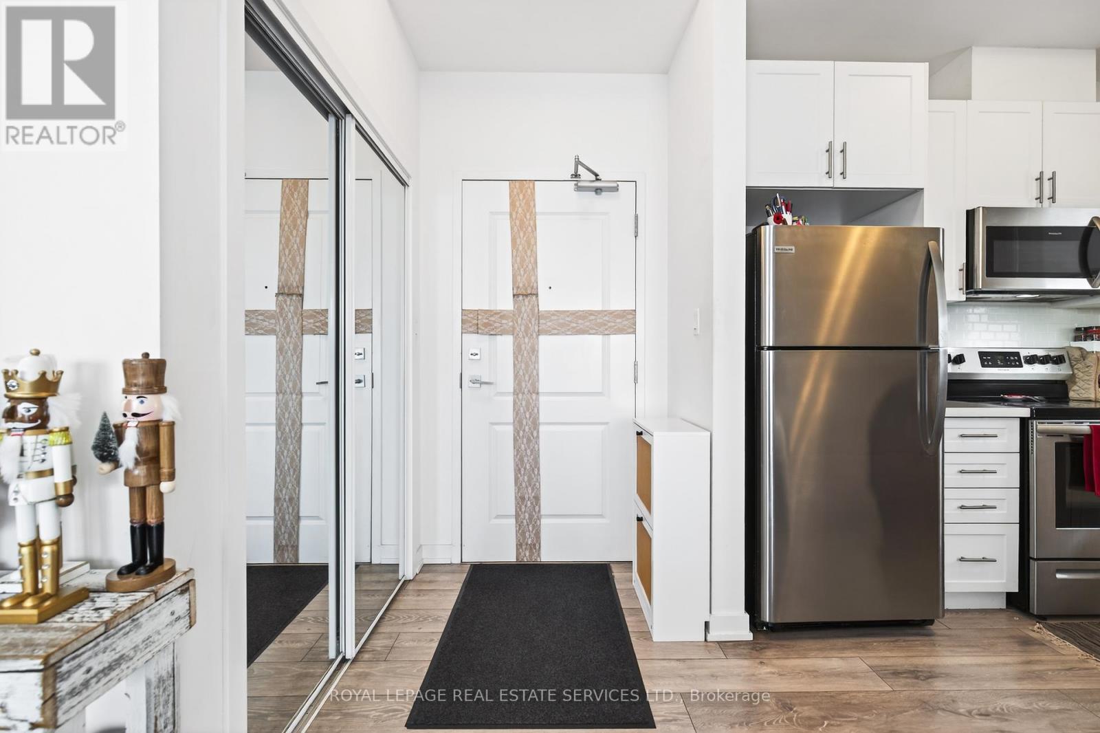 631 - 125 Shoreview Place S, Hamilton (Lakeshore), Ontario  L8E 0K3 - Photo 8 - X12637690