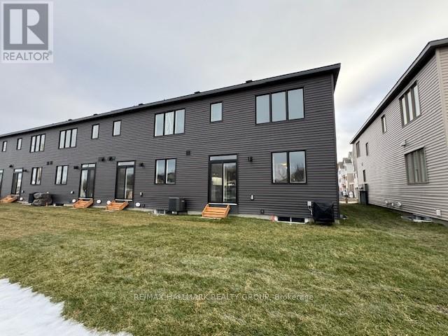 521 Galanthus Walk, Ottawa, Ontario  K2W 0N3 - Photo 37 - X12559898