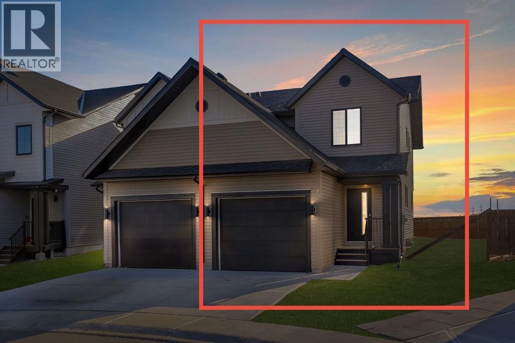 800 South Point Heath SW, Airdrie, Alberta