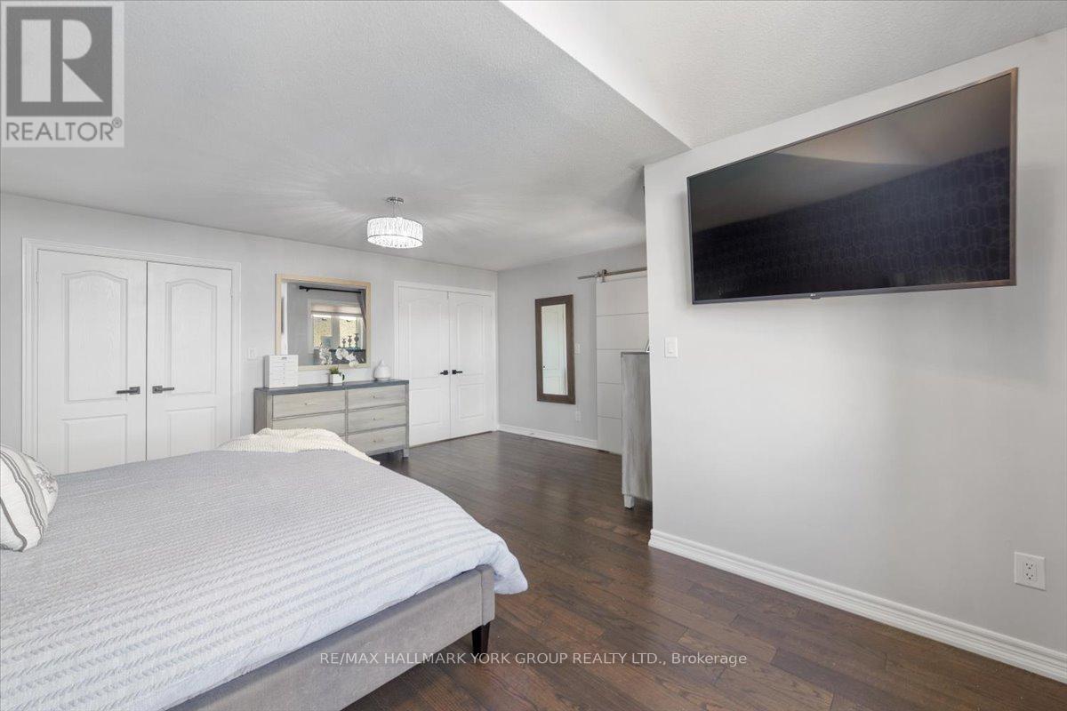 28 West Park Avenue, Bradford West Gwillimbury, Ontario L3Z 0A8 - Photo 24 - N12371375