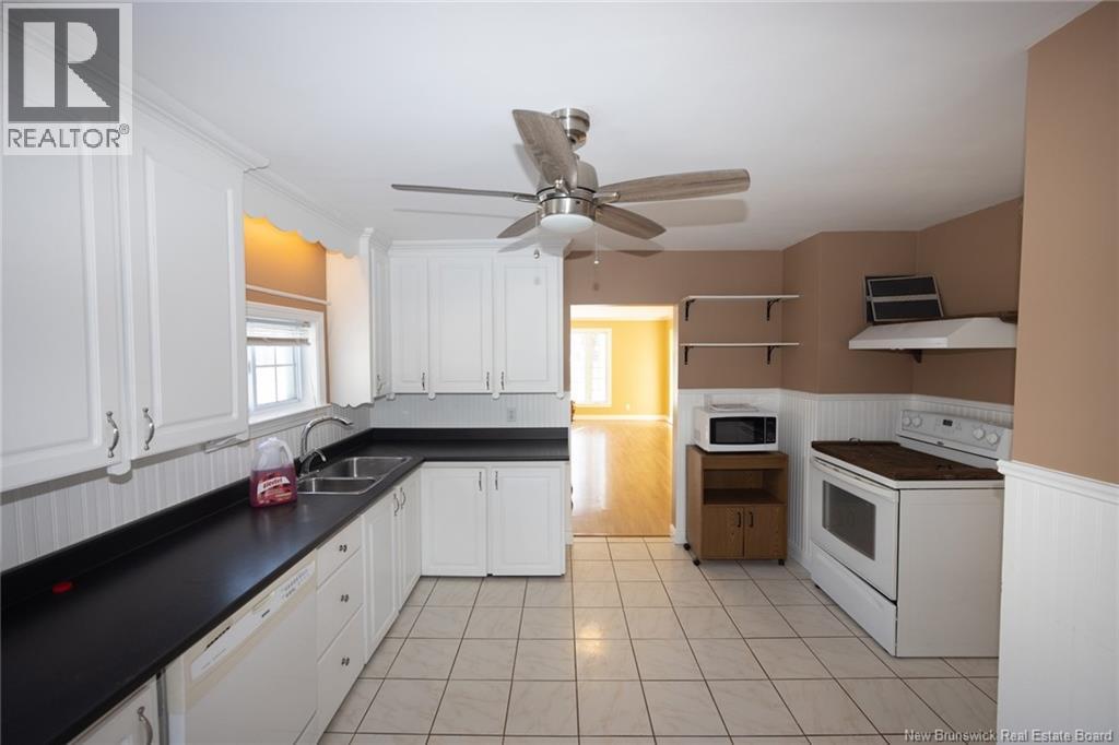 69 Watters Drive, Fredericton, New Brunswick E3A 3S9 - Photo 8 - NB131292