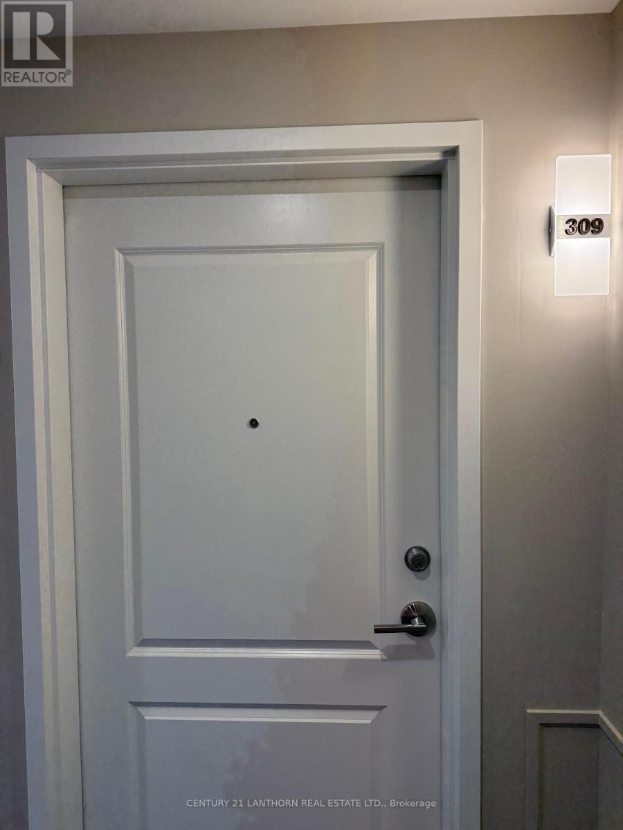 309 - 12 Clara Drive, Prince Edward County, Ontario  K0K 2T0 - Photo 8 - X12597076