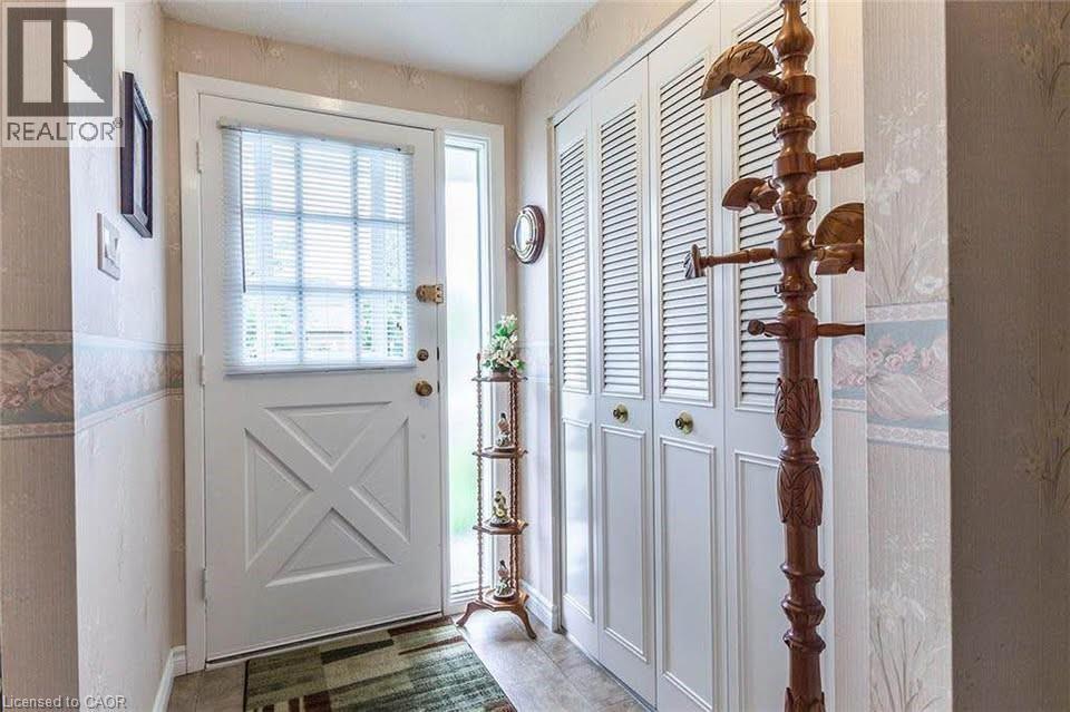 102 Munch Avenue, Cambridge, Ontario  N1R 6H8 - Photo 5 - 40793884