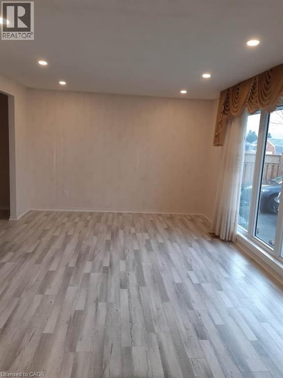 102 Munch Avenue, Cambridge, Ontario  N1R 6H8 - Photo 6 - 40793884